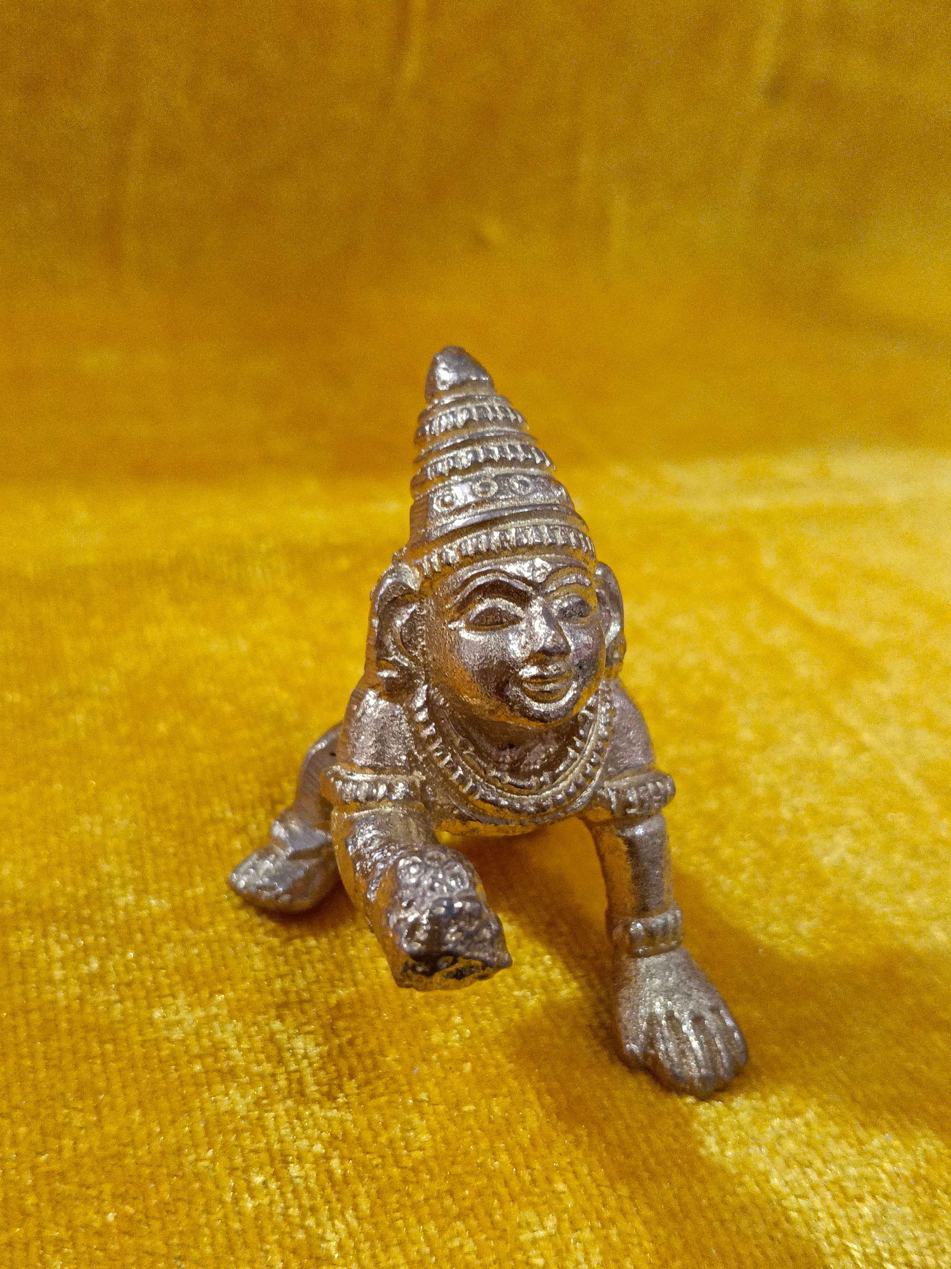 Pure Brass laddu Gopal balkrishna idol